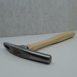 Vrktjsst til traditionel mbelpolstring