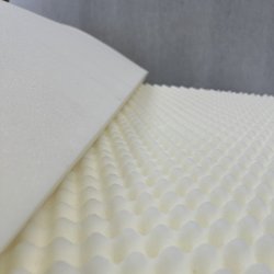 Topmadras / ggebakke-koldskum 140x200x4,5 cm.