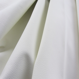 Halve huder p&aring; lager